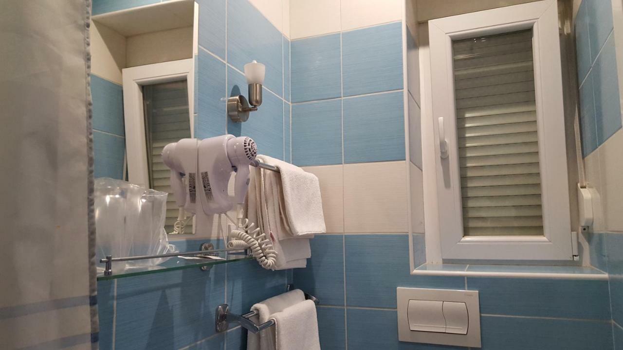 Sobe Roni Hotel Zagreb Buitenkant foto